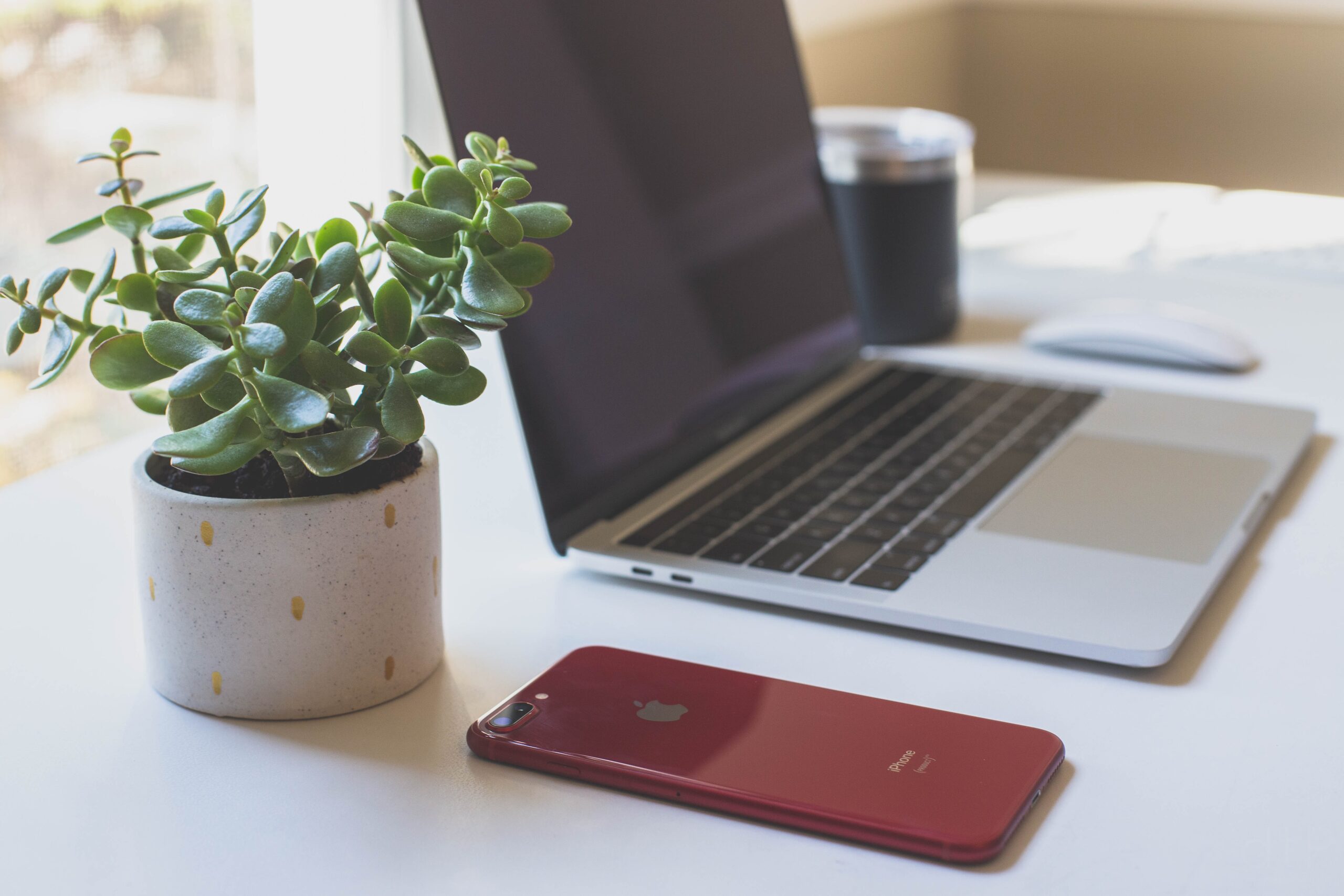 Counsellor web design tips – design, hosting and mobile compatibility